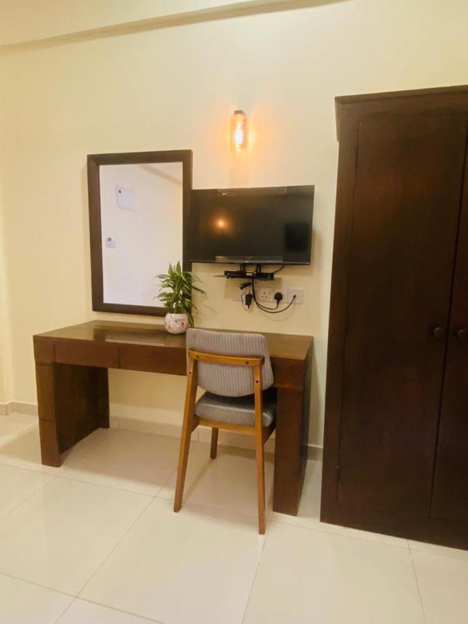 Hotel Northway Vavuniya Exterior foto