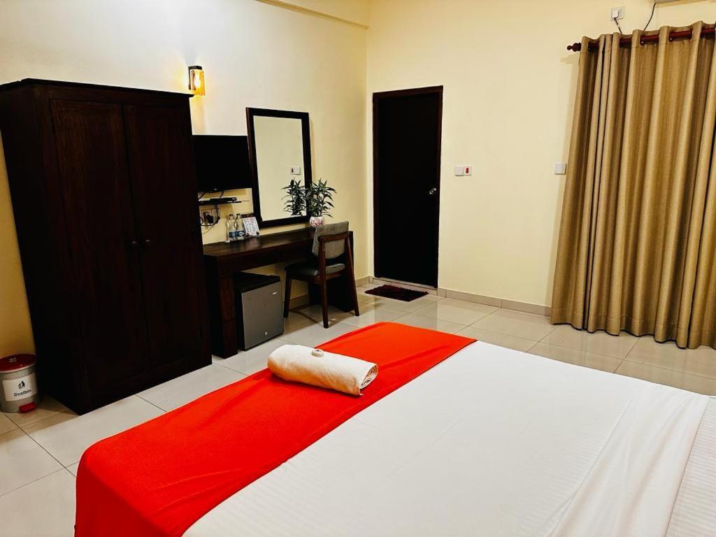 Hotel Northway Vavuniya Exterior foto